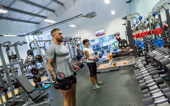 the 14 best gyms and fitness classes to try in uk