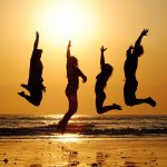 10 travel tips for group holiday with friends 2