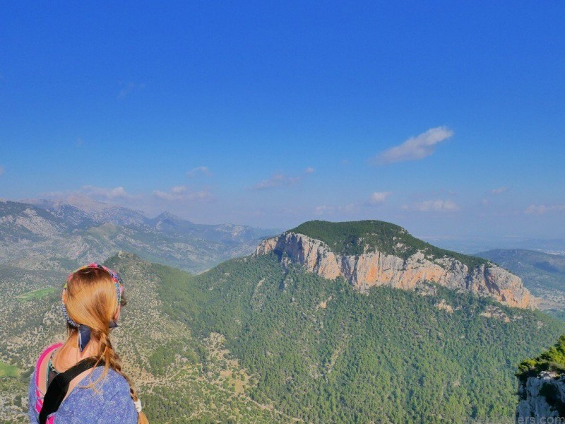 get the best travel guide to alaro with this map 12