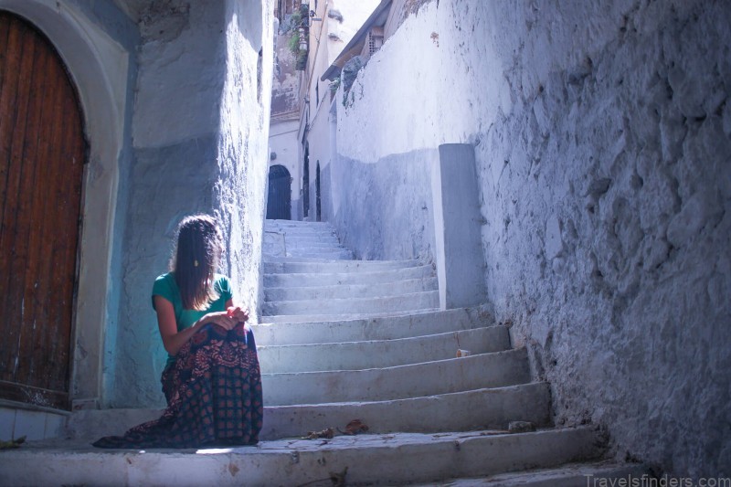 the best travel guide to algiers the city of lights 10