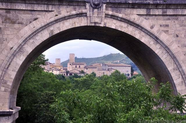 a definitive travel guide to ascoli piceno italy 9