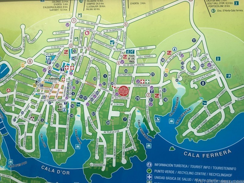 the best travel guide for tourists maps 2