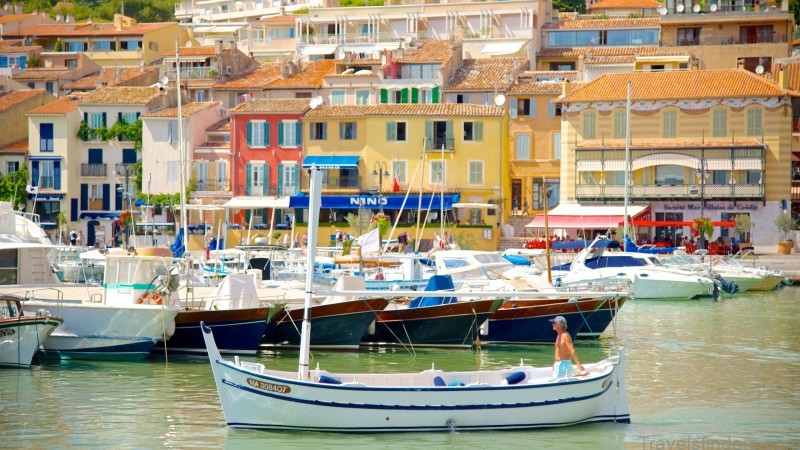 cassis travel guide for tourist map of cassis 11