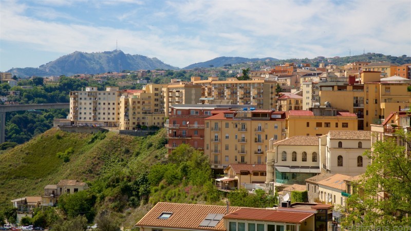 the perfect travel guide itinerary tips things to do map of catanzaro 1